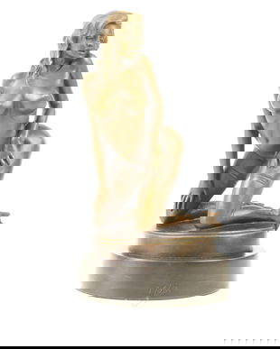 Nud - statueta erotica din bronz pe soclu din marmura