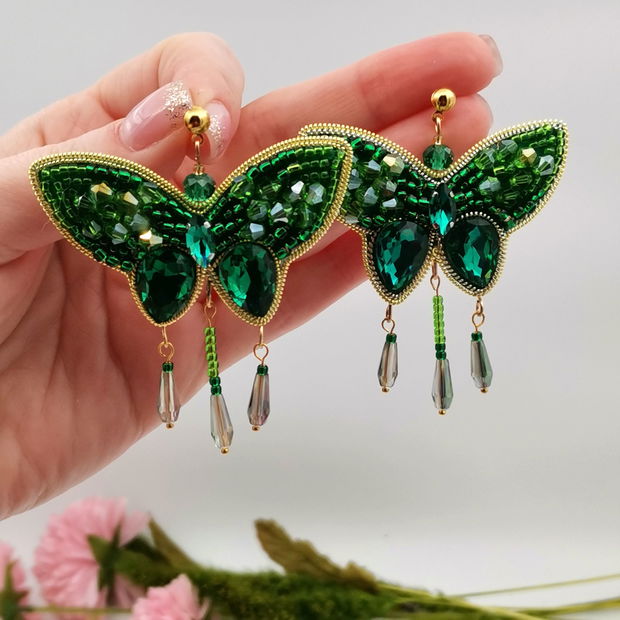 Rezervat Cercei Fluture - Green Butterfly