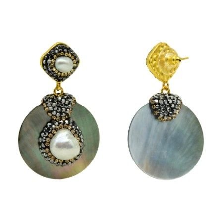 K1570 # Cercei cu tija, scoica / sidef, perle de cultura albe, cristale rhinestone negru si auriu