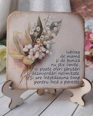 Felicitare cu  mesaj pentru bunica - martisor