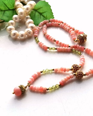 Colier pink opal
