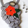 Set" floare intre pietre"