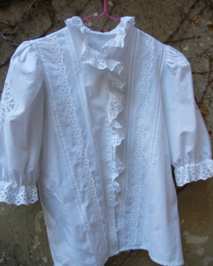 Bluza rustica cu volanase