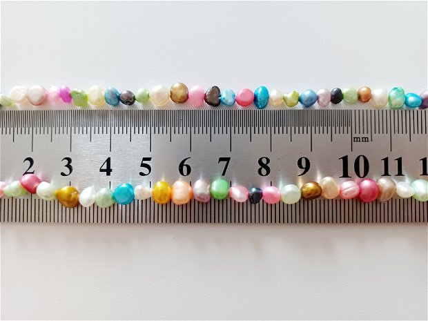 Perle colorate baroc 4-5mm, cod perle15 - 1 sirag