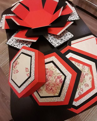 Explosion box hexagonal album foto