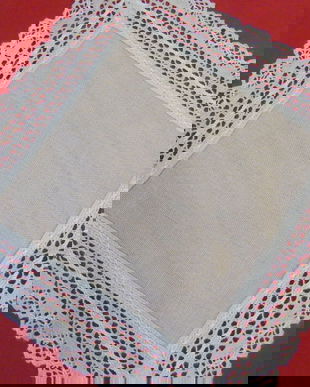 Mileu roz cu dantela