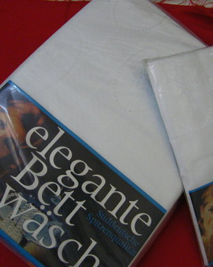 Nou-Set pat 2 persoane damasc