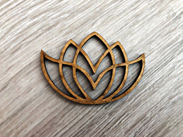 Link floare lotus, laser cut, 47x33mm