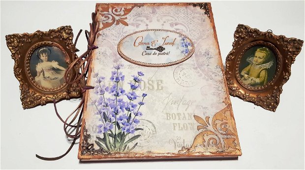 Carte oaspeti / Guestbook nunta cu coperti din lemn, si 80 de pagini cartonate, personalizate, format A4