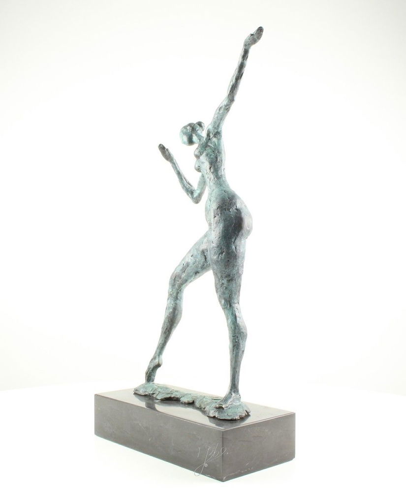 Nud modern - statueta din bronz pe soclu din marmura