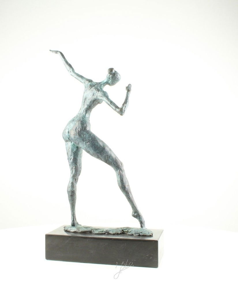 Nud modern - statueta din bronz pe soclu din marmura