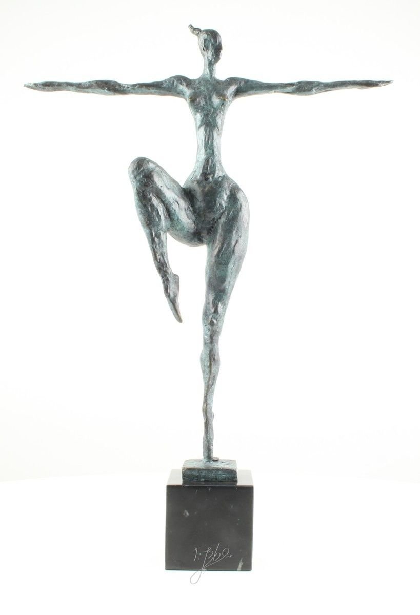 Nud modern - statueta din bronz pe soclu din marmura