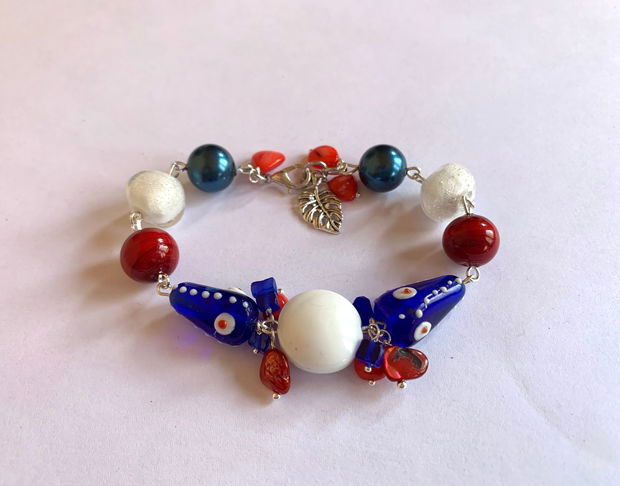 BRATARA ~BLUE,RED & WHITE~ lampwork,murano,sidef,perle Mallorca,accesorii argintate