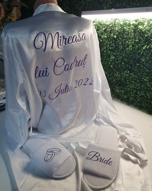 Halat Mireasa/Bride personalizat / Papuci mireasa personalizati
