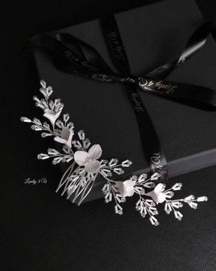 ADALUZIA - DIADEMA MIREASA CU FLORI și perle Swarovski
