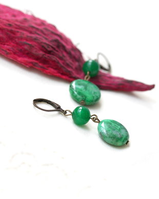 Cercei cu agate verde intens