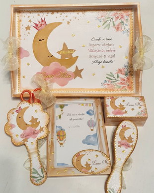 Tava personalizata pentru taierea motului, cu tema Luna