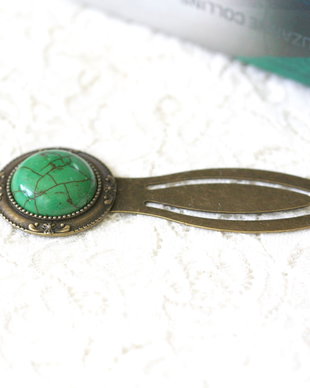 Semn de carte verde crud