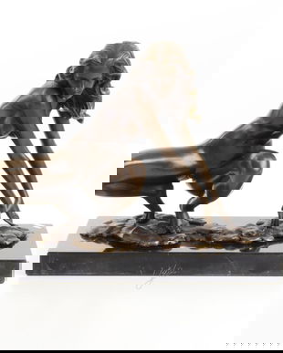 Nud - statueta erotica din bronz pe soclu din marmura