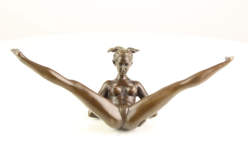 Nud - statueta erotica din bronz