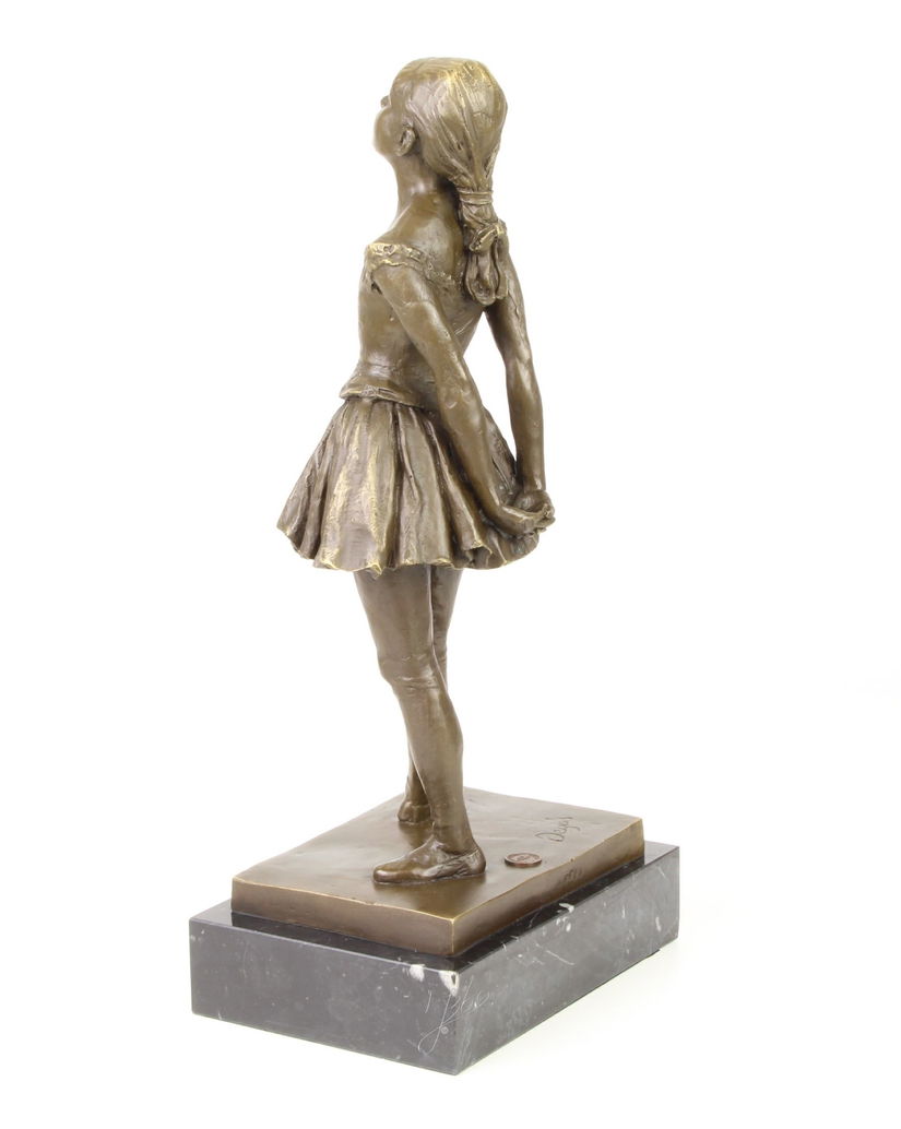 Dansatoare - statueta din bronz pictat pe soclu din marmura