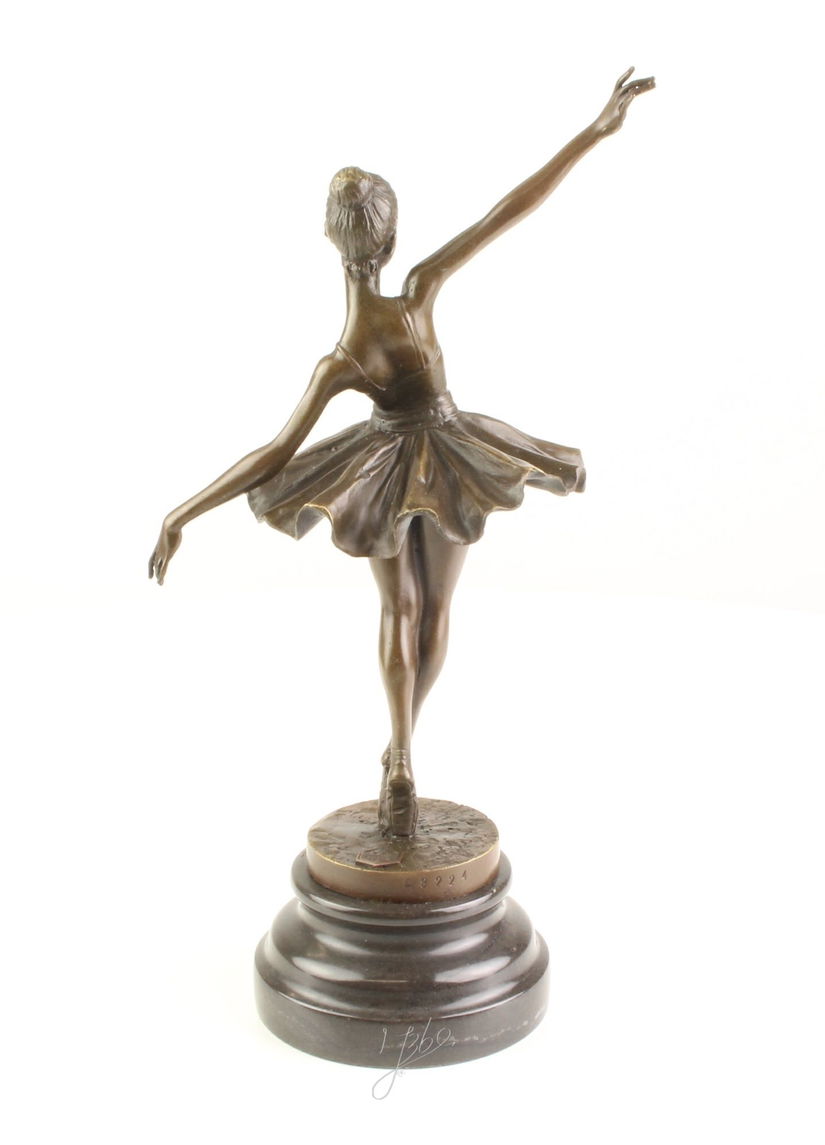 Balerina - statueta din bronz pictat pe soclu din marmura