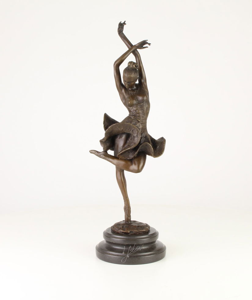 Balerina - statueta din bronz pictat pe soclu din marmura