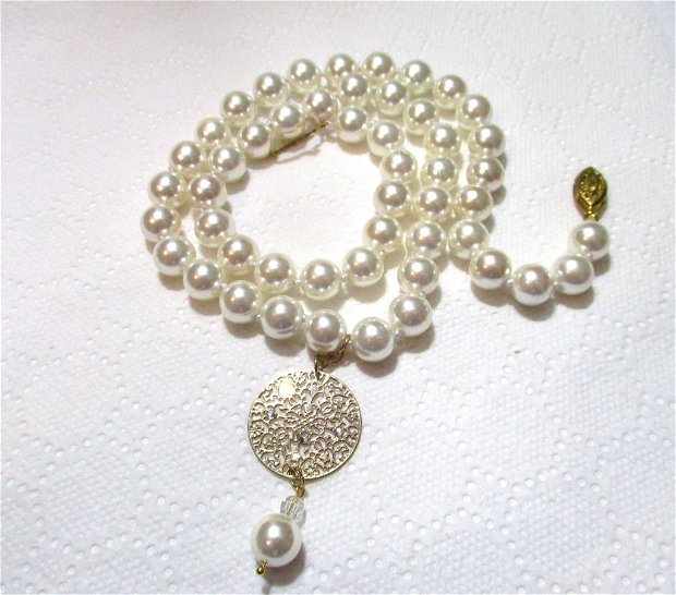 Colier perle naturale seashell alb ivoire si pandantiv placat cu aur