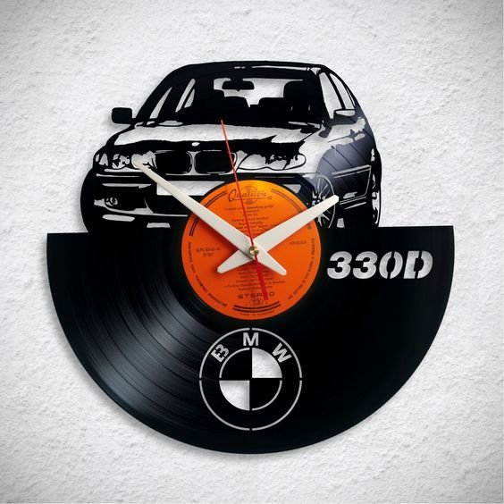 BMW 330D -ceas de perete