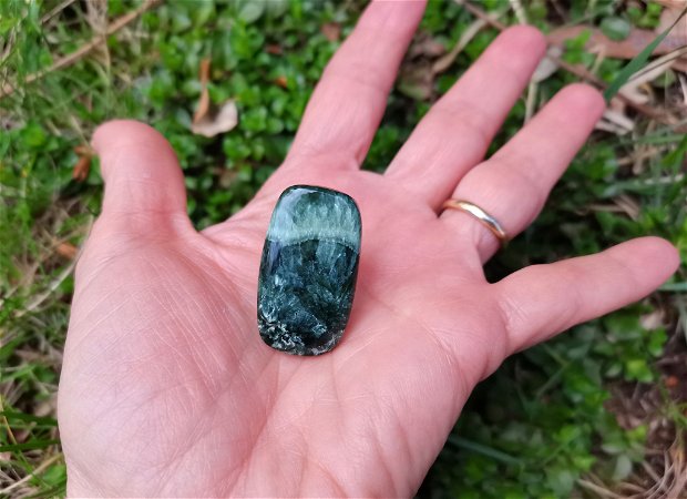 Inel Serafinit si Argint 925 - IN1030 - Inel verde argintiu, cadou sotie, cristaloterapie, cristale vindecatoare, cristale de colectie