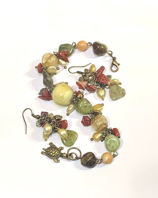 BRATARA ȘI CERCEI~ENCHANTED FOREST~granat verde,perle cultura,hematit electroplacat,jasp rosu,bronz
