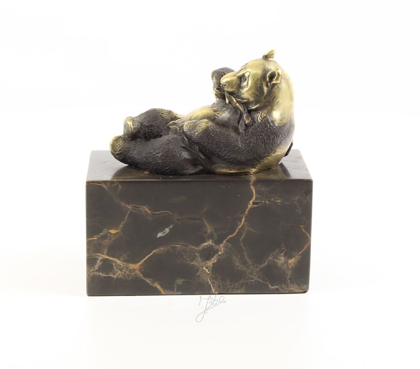 Ursul Panda - statueta din bronz pe soclu din marmura