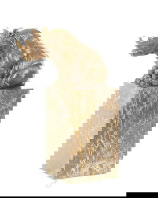 Rinocer- statueta din bronz pe soclu din marmura