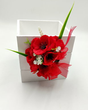 Cutie decorativa cu maci rosii - 2720