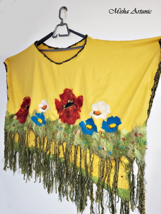 Bluza/Poncho cu flori de vara impaslite