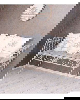 Banca din fier forjat antik white