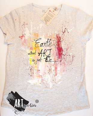 Tricou pictat manual, Earth