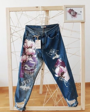Jeansi pictati manual, UPcycled ARTistic - colectia Freedom, Sweet Magnolia