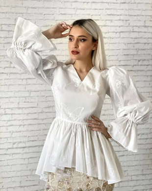 BLUZA PEPLUM CU MANECI TIP IE