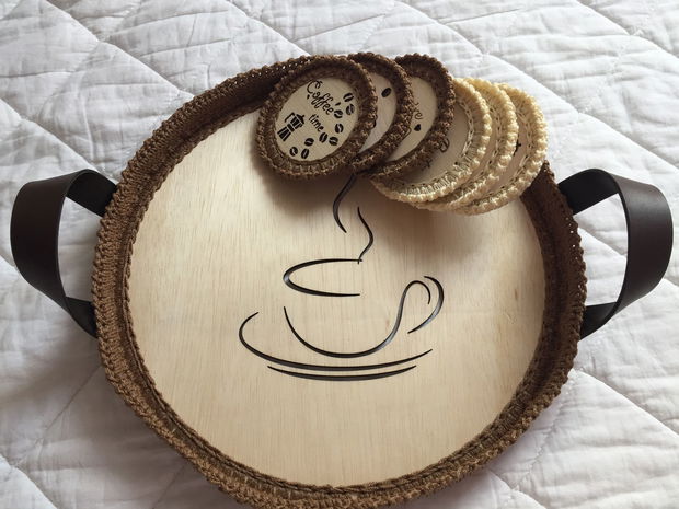 Tava de servit cafea