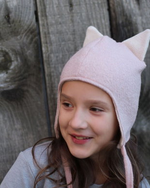 Caciula pink cat