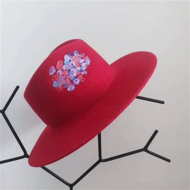 Pălărie Fedora roșie
