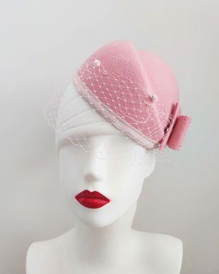 Pălărie Pillbox roz