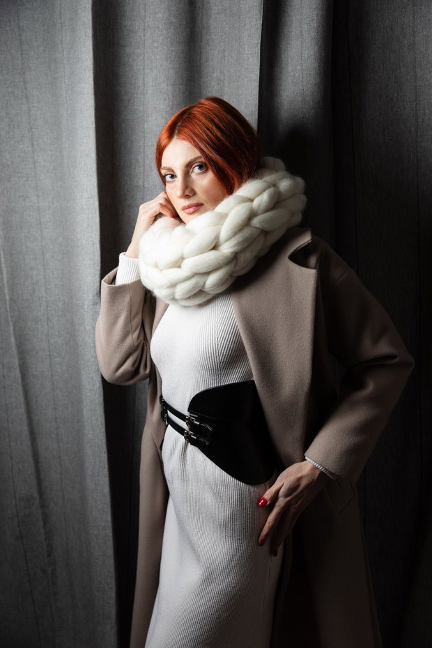 Fular circular din fir gigant, lana merinos, ivory