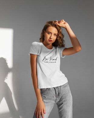 Tricou Be kind