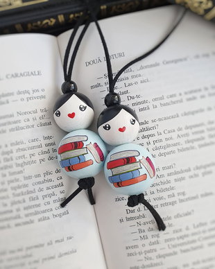 Cocuta cu carti