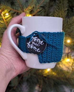 Cana + husa crosetata + eticheta de lemn personalizabila