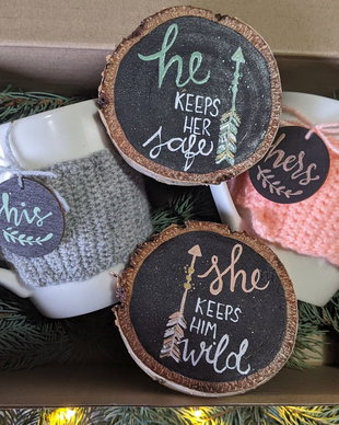 COUPLE GIFT BOX