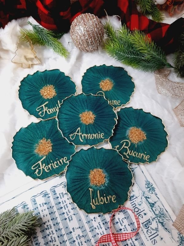 Dark Green and Gold Words - 6 pieces Resin Coasters