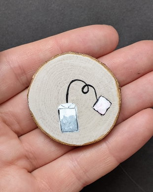Magnet realizat pe felie de copac